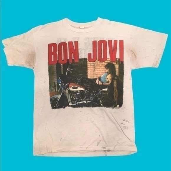 Vintage 1989 Bon Jovi Tour Shirt (thrashed) - Picture 5 of 10
